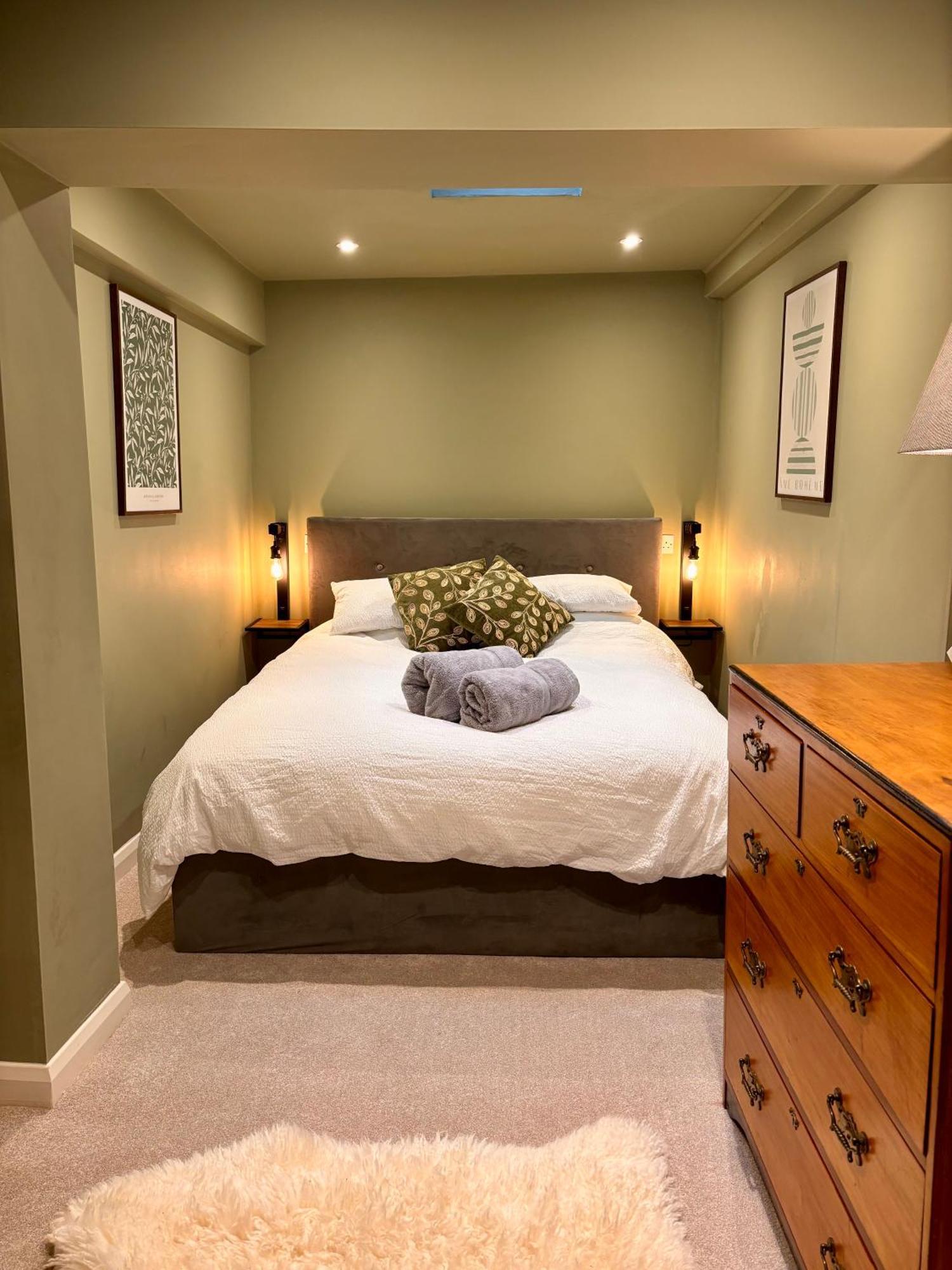 Viaduct River View & Outdoor Bath - Couples Retreat Calstock Esterno foto